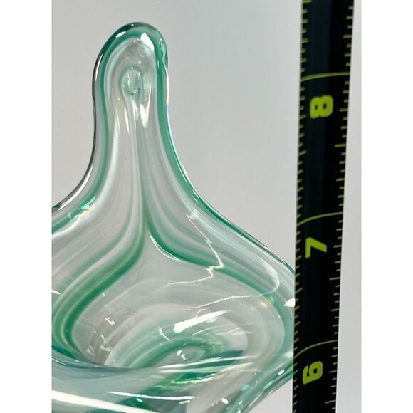 Vtg Handblown Art Glass Vase Jack In the Pulpit Unique Swirl Design Green 8.5" - Picture 4 of 5